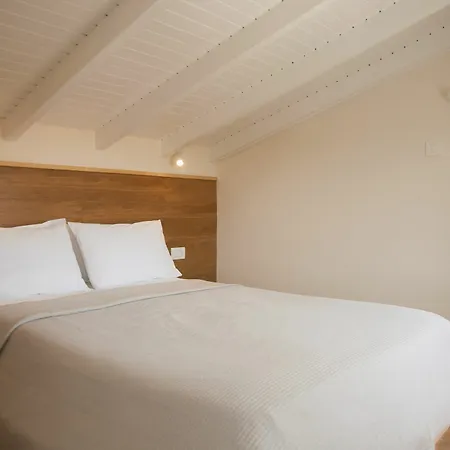Artemis Village & Lägenhetshotell 4*